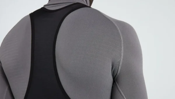 Men's Seamless Roll Neck Long Sleeve Base Layer